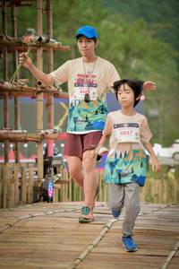 BIB: 8142, 8057
                            <button type="button" onclick="openModal(19220546)" class="btn btn-primary btn-sm float-right btn-popup" data-toggle="modal" data-target=".modal-high-quality">
                        <i class="fas fa-shopping-cart"></i> Add to Cart
                    </button>
                                            <button type="button" onclick="isThisMe(19220546, true)" class="btn btn-success btn-sm float-right btn-popup btn-isme hidden" data-toggle="tooltip" data-placement="bottom" title="นี่คือรูปของคุณใช่ไหม คลิกที่นี่เพื่อเอาเข้าอัลบั้ม">
                        <i class="fas fa-plus"></i> Add to album
                    </button>
                    <button type="button" onclick="isThisMe(19220546, false)" class="btn btn-warning btn-sm float-right btn-popup btn-isnotme hidden">
                        <i class="fas fa-ban"></i> Remove from album
                    </button>